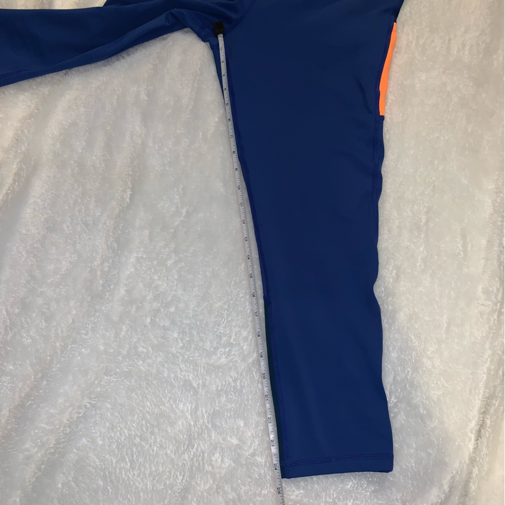 Zyia Light N Tight Curve Pocket Leggings - Picture 13 of 14